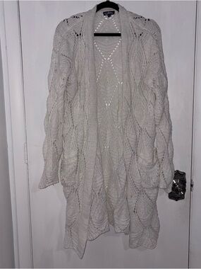 Freshman White Open-Front Cable Knit Cardigan